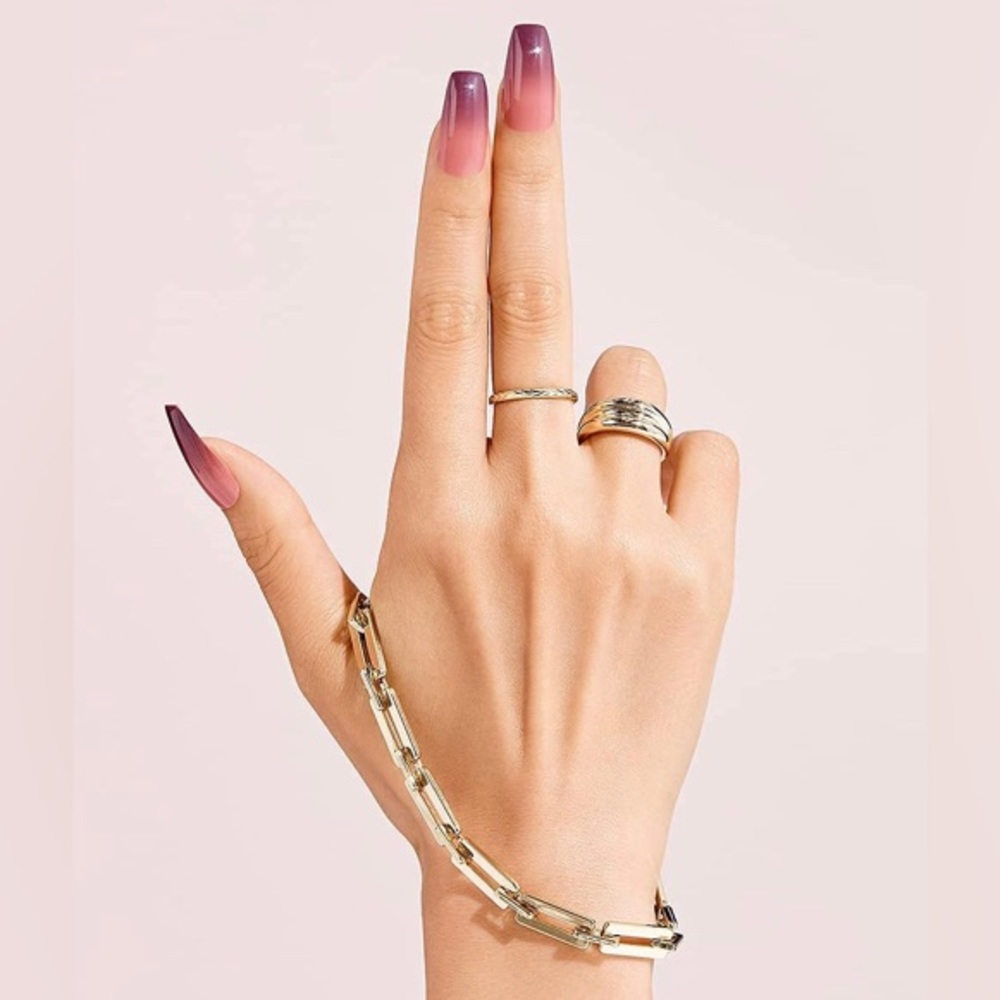 KISS Women’s Delicious “Candy-Apple” Ombré Kisses GoldFinger Glam Nail Kit - Picture 2 of 6